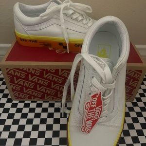 All white vans old skool size 7 youth